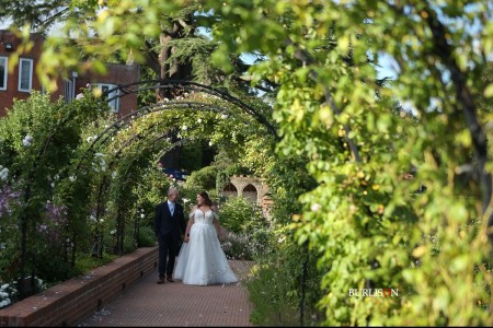 Wedding at The Post Barn, Snelsmore House, Berkshire - Steph & Dan
